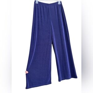 Chicos Travelers cropped pants wide leg Chicos size 1 USA medium Quixotic Plum